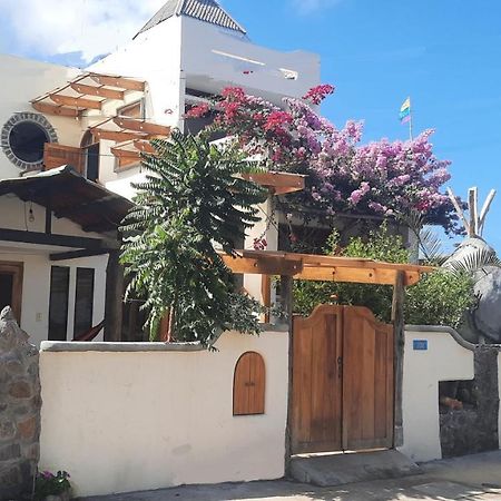 Appartement Alma De Cedrela à Puerto Ayora  Extérieur photo